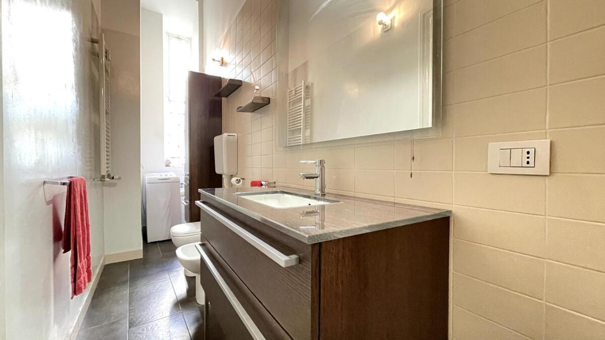 Apartment Stylish Duplex On Two Levels 15 Mins From Duomo *