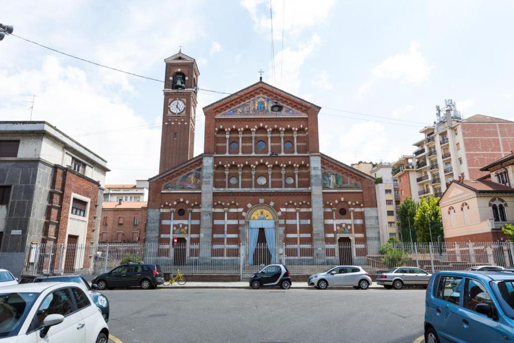Stylish Duplex On Two Levels 15 Mins From Duomo Apartment Milan