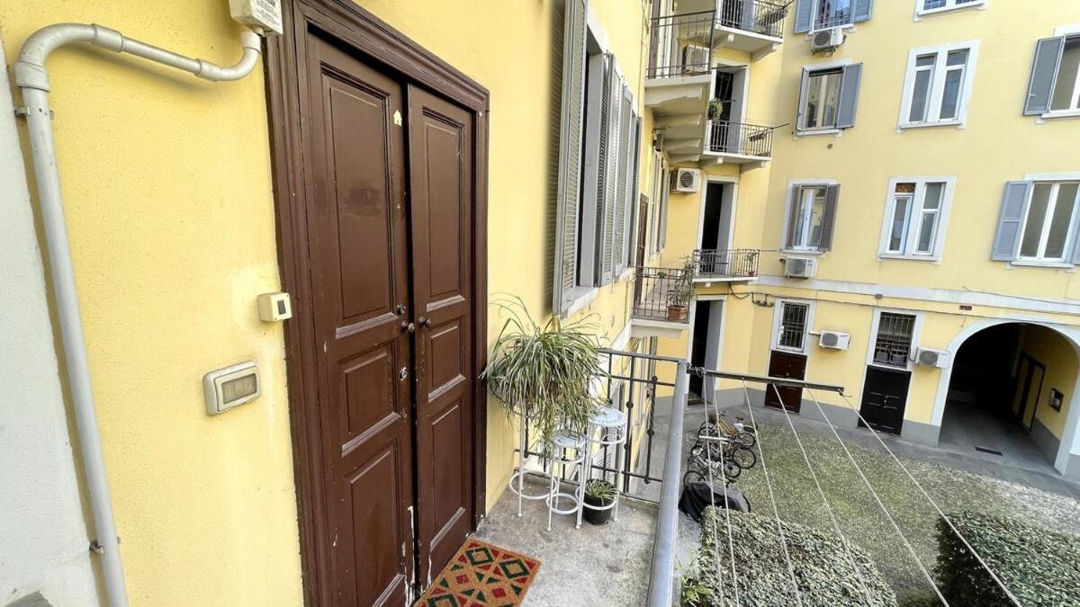 Apartment Stylish Duplex On Two Levels 15 Mins From Duomo *